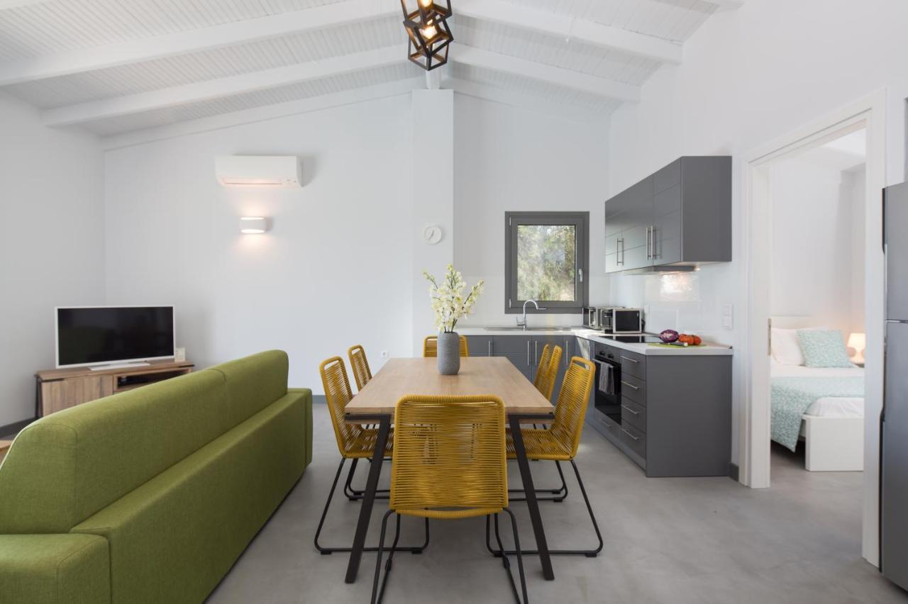 Villa Ren Dassia  Exteriör bild